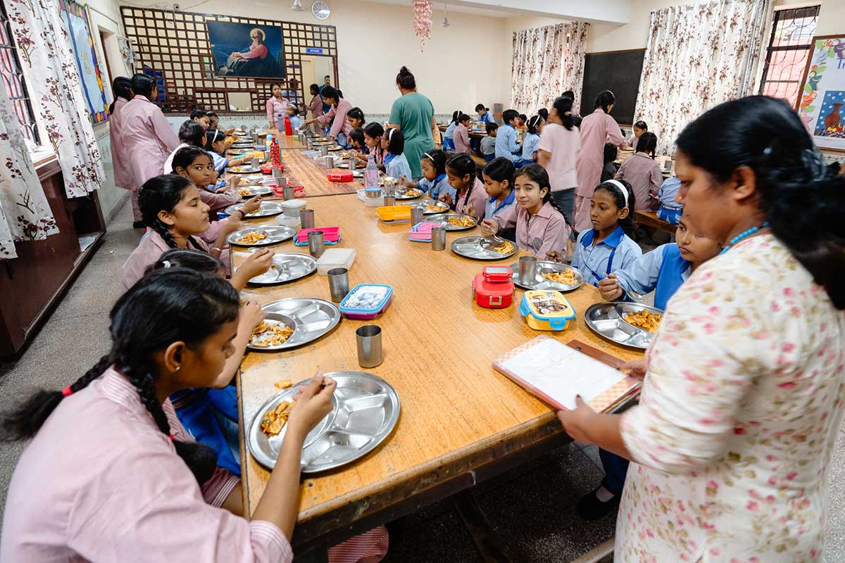 Hope Center • Delhi, India, Dining Hall